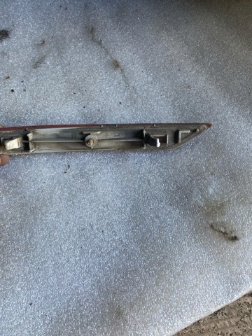 SUBARU 84281SC000 Катафот (отражатель) заднего бампера правый в наличии Ужгород