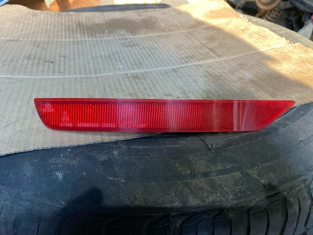 84281SC010 SUBARU Левый отражатель заднего бампера купить в Винница