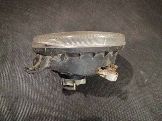 Фара противотуманная, левая 84501FE090 SUBARU
