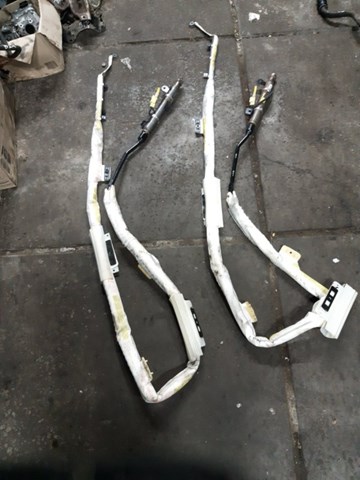 Шторка боковая правая 850202B601 HYUNDAI