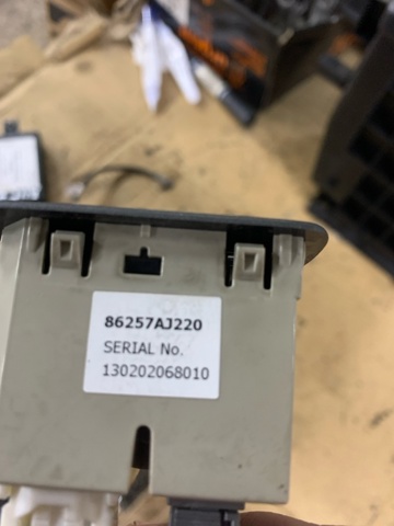 86257AJ220 SUBARU купить в Тернополь