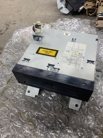 SUBARU 86271AG030 в наличии Черновцы