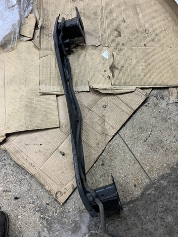 Буфер бампера переднего 865302Y350 HYUNDAI