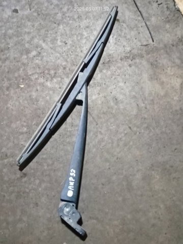 Задняя щетка 86542AG080 SUBARU