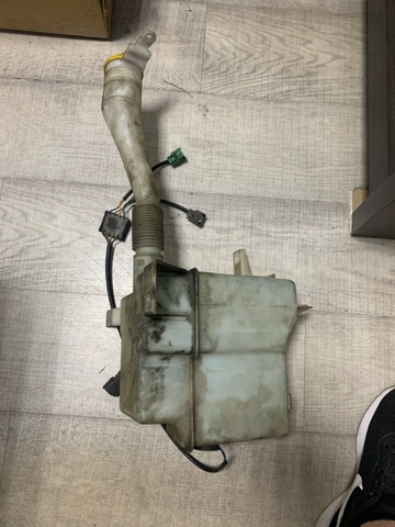 Бачок стеклоомывателя 86631XA00A SUBARU