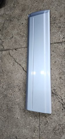 HYUNDAI 877403E500 Накладка двери передней правой в наличии Черновцы