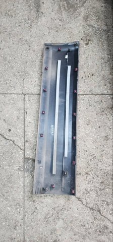 HYUNDAI 877403E500 Накладка двери передней правой в наличии Запорожье