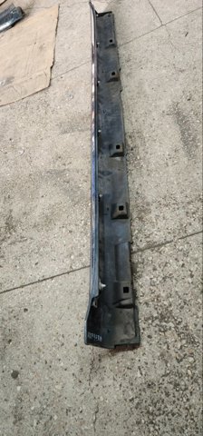 877522W000CA Накладка (молдинг) порога наружная правая купить Винница