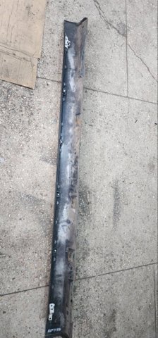 HYUNDAI 877522W000CA Накладка (молдинг) порога наружная правая в наличии Каменское