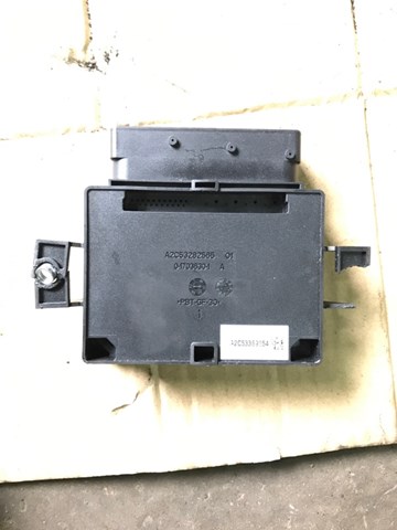 БУ электромеханического стояночного тормоза 8K0907801H VAG