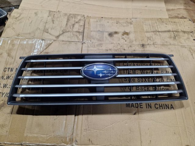 Решетка радиатора 91121SA082 SUBARU