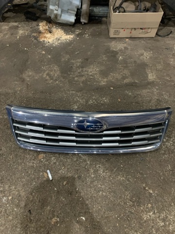 Облицовка радиатора 91121SC012 SUBARU