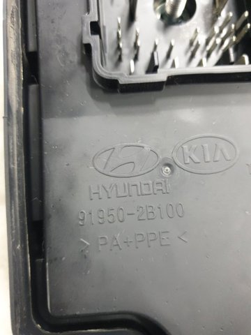 919502B530 HYUNDAI купить в Павлоград