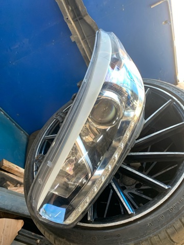 HYUNDAI 92101A2220 Фара левая в наличии Черкассы