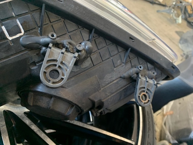 92101A2220 HYUNDAI Левая фара купить в Тернополь