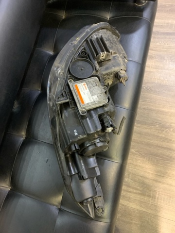 921022S610 Правая фара купить Одесса