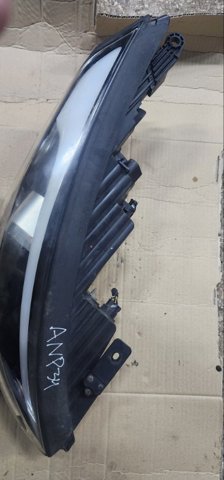 HYUNDAI 921022S620 Правая фара в наличии Полтава