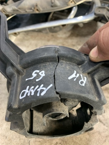 922022Y000 HYUNDAI Фара противотуманная правая купить в Ужгород