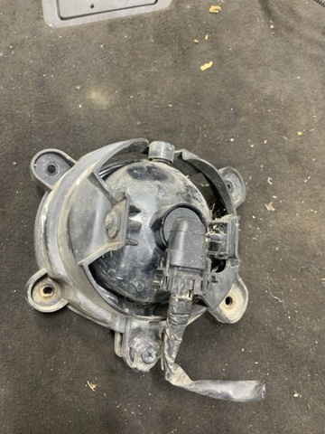 HYUNDAI 922023E500 Фара противотуманная правая в наличии Житомир