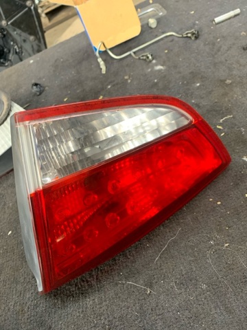 HYUNDAI 924062Y000 Фонарь задний правый внутренний в наличии Киев