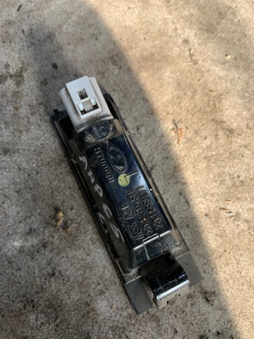 Фонарь освещения номера 925102S000 HYUNDAI