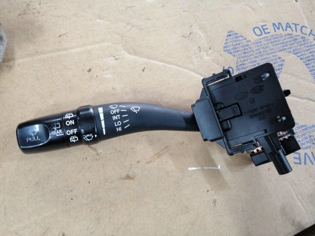 Переключатель подрулевой, правый 934202B500CA HYUNDAI
