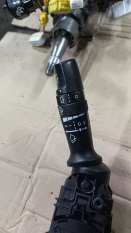 Переключатель подрулевой, правый 934202P560CA HYUNDAI