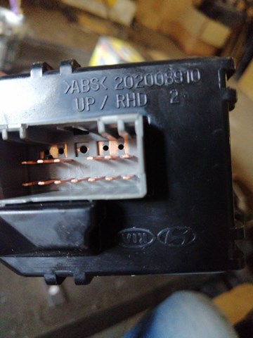 HYUNDAI 934202U660 в наличии Украина