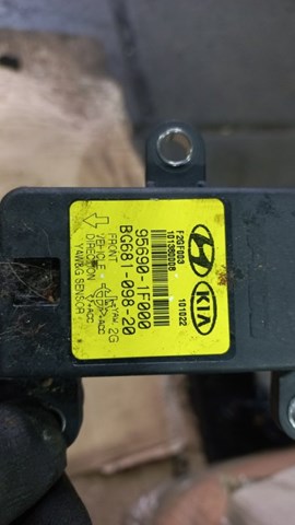 HYUNDAI 956901F000 Датчик поперечного ускорения (ESP) в наличии Черновцы