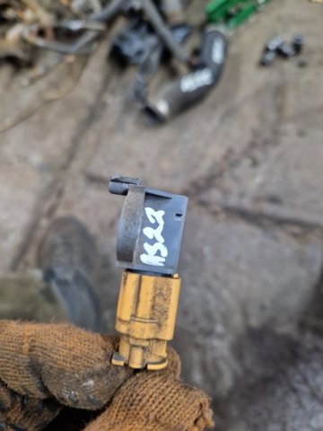 HYUNDAI 959302W000 Датчик удара в наличии Одесса