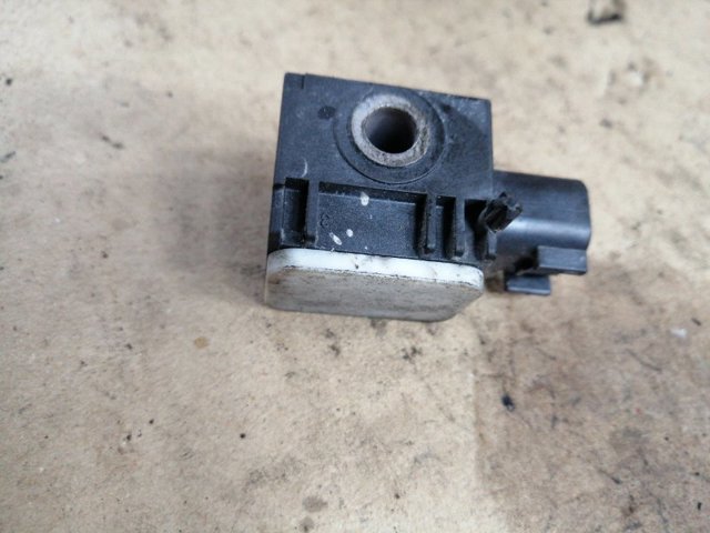 959303L100 HYUNDAI купить в Ирпень