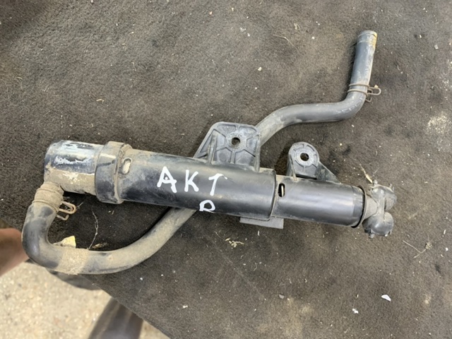 984513E500 HYUNDAI Держатель форсунки омывателя фары (подъемный цилиндр) купить в Киев