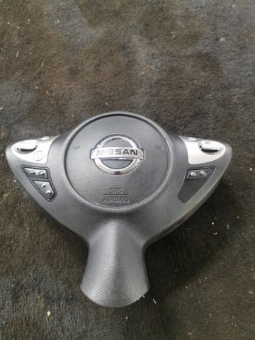 Подушка безопасности водителя 985101KA8B NISSAN