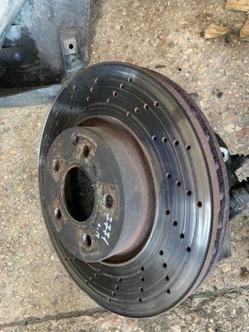 Диск тормозной передний A0004213012 MERCEDES