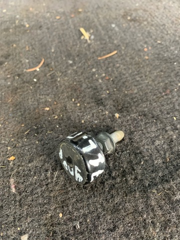 Отбойник капота A0009984440 MERCEDES