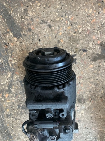 Компрессор системы кондиционирования A0022303211 MERCEDES