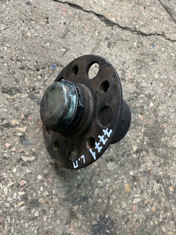Ступицы передних колес A2123300025 MERCEDES