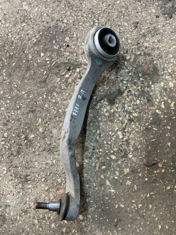 Рычаг передней подвески верхний правый A2123302811 MERCEDES