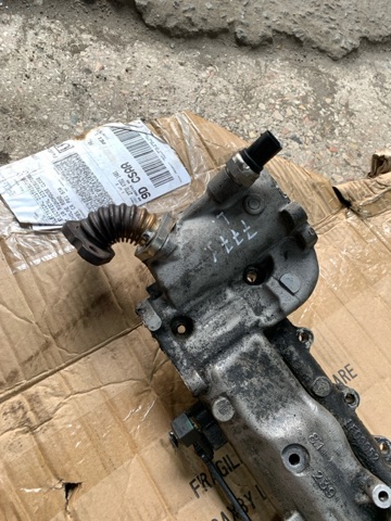 MERCEDES A6420907037 Коллектор впускной левый в наличии Киев