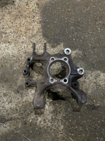Цапфа поворотного кулака GHR12612XB MAZDA