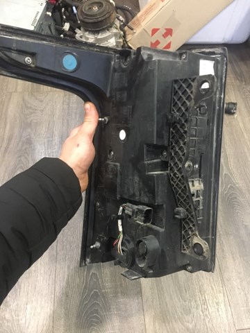 LR053536 LAND ROVER Задний фонарь купить в Каменское
