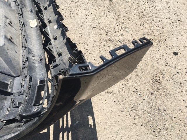 LR064624 LAND ROVER Передний бампер купить в Ужгород