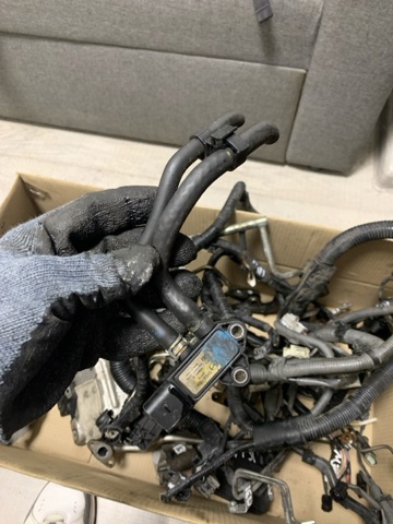 Датчик давления выхлопных газов SH01182B2 MAZDA