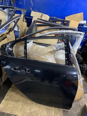 Дверь пассажирская задняя правая T4N2634 JAGUAR