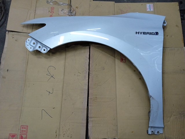 Крыло левое 5380233200 TOYOTA