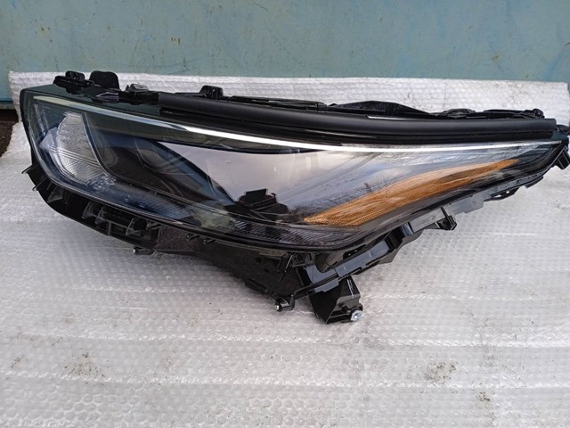 Фары 811500E420 TOYOTA