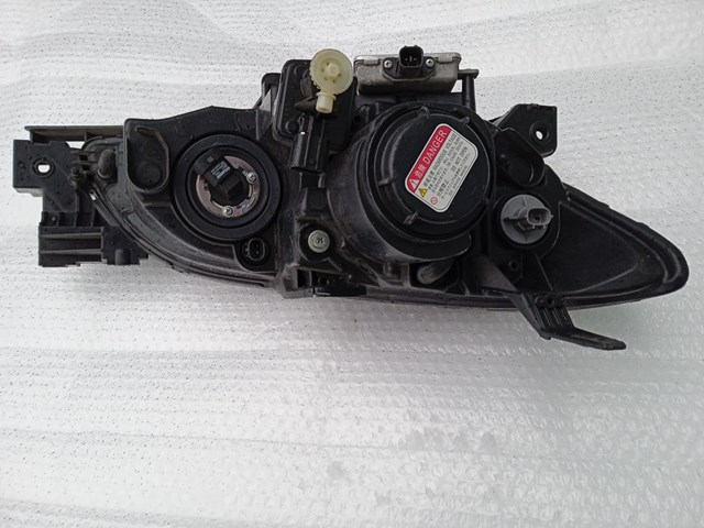 MAZDA BN8W51041B Левая фара в наличии Львов