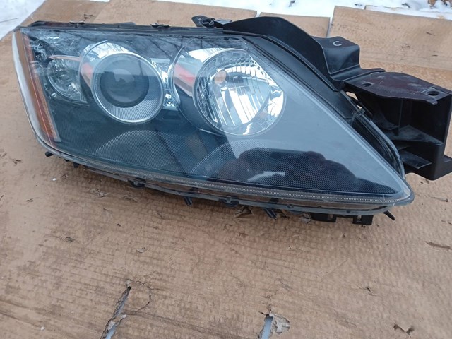 EH1051030 MAZDA Правая фара купить в Черкассы