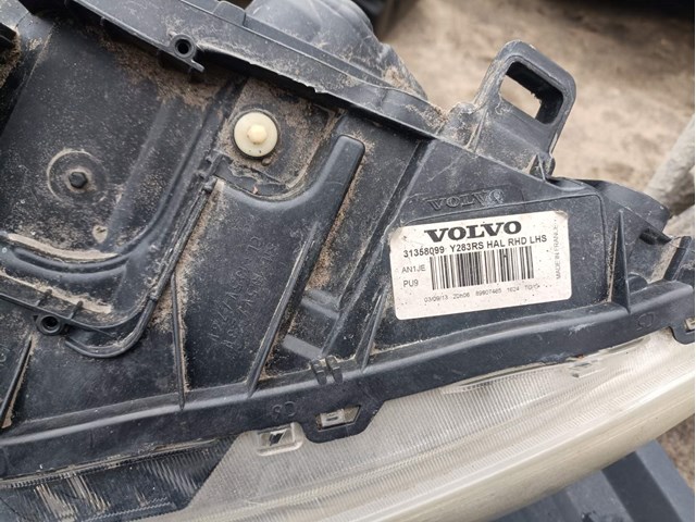 31358099 VOLVO Левая фара купить в Львов