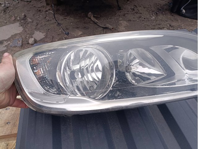 Фара комбинированная, передняя 31358100 VOLVO